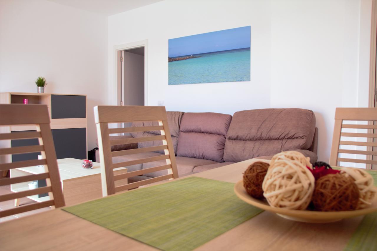 Apartamentos Tao Sergio 罗萨里奥港 外观 照片